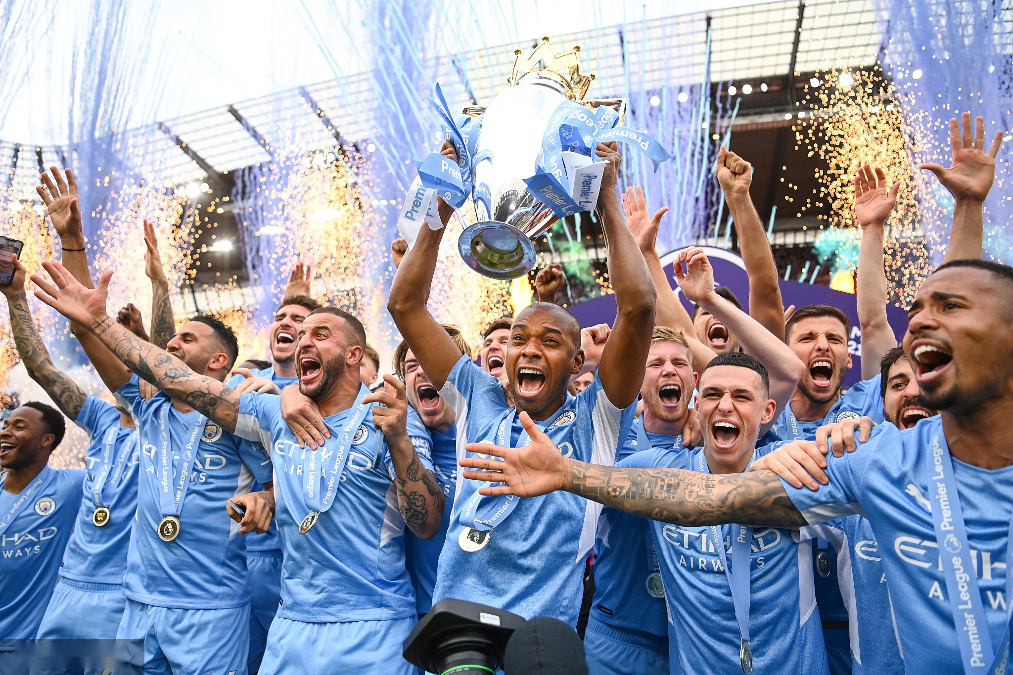 为湖人重回 为湖人重回