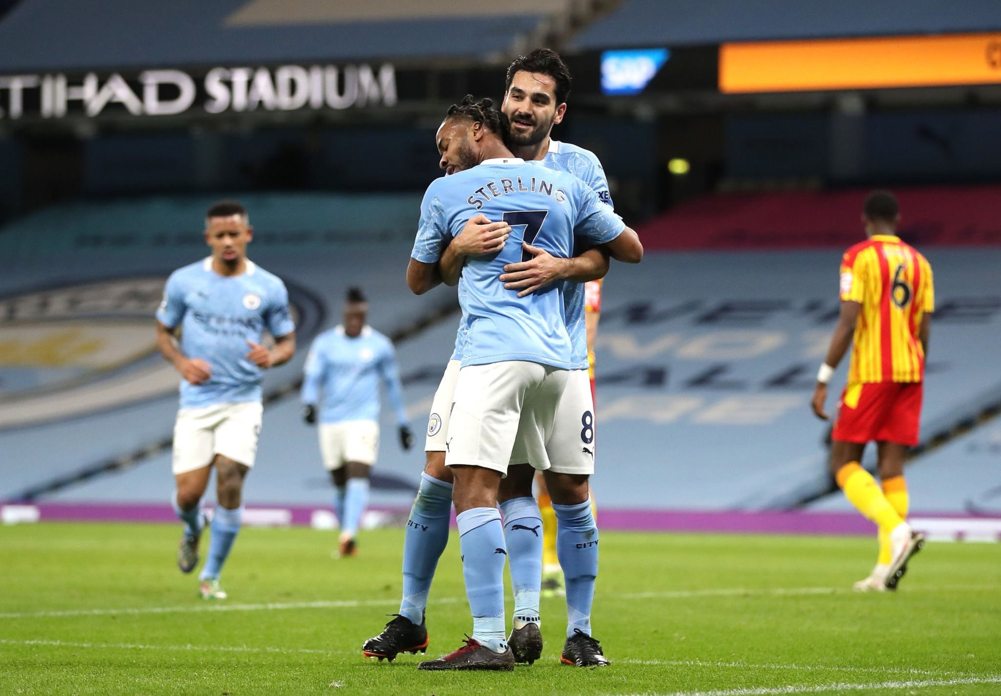 齐心协力与 齐心协力与